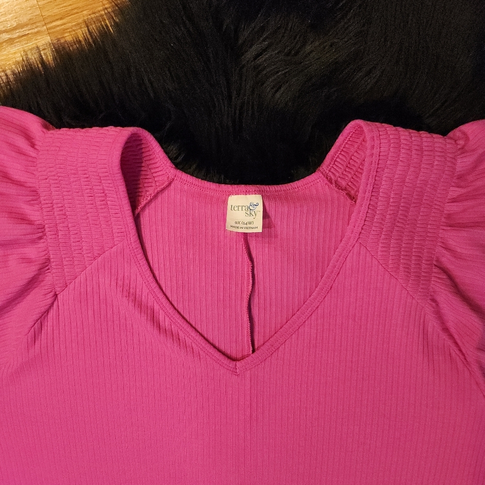 Terra & Sky Vivid Pink Blouse with Flutter Sleeves Size 14W - Picture 4 of 11